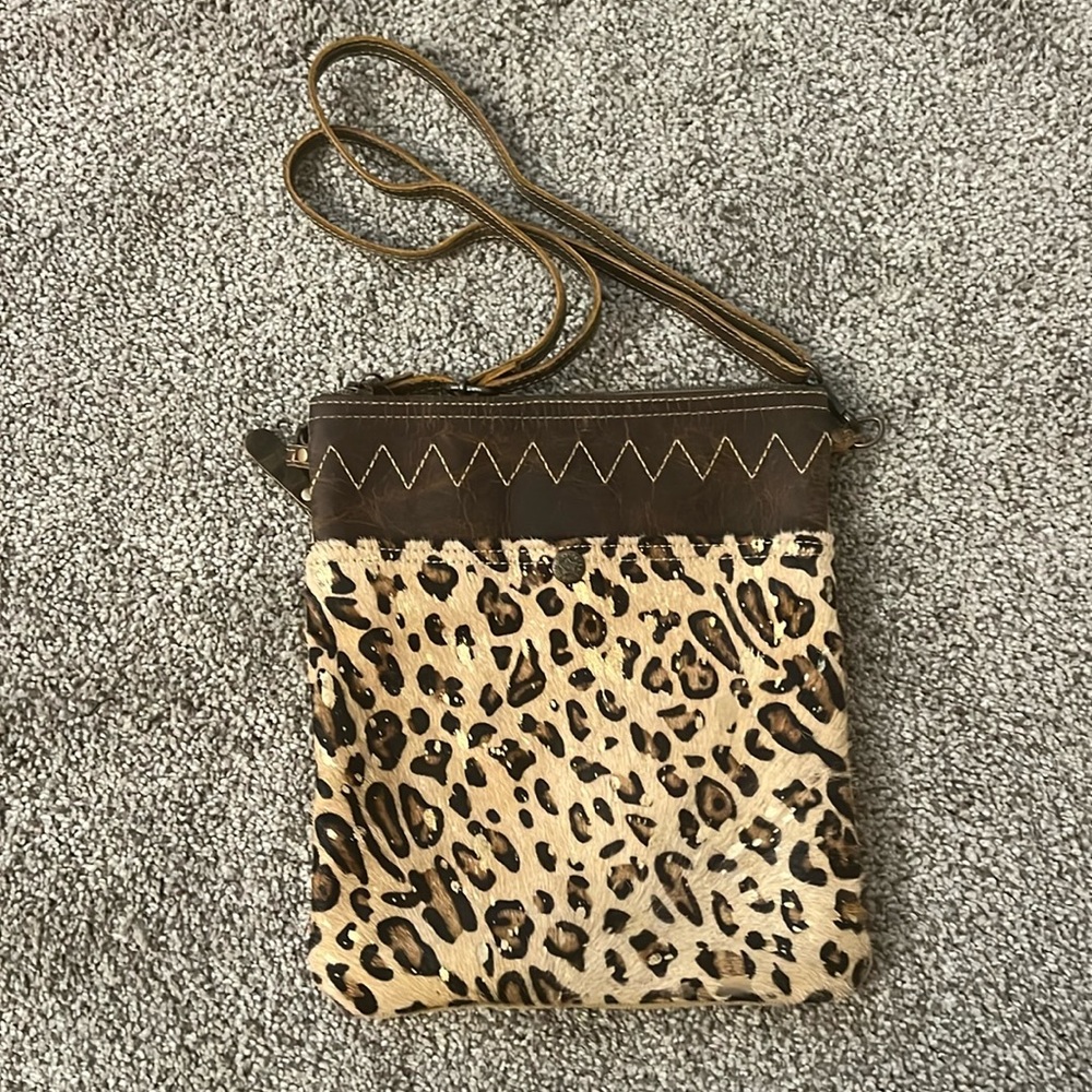 Myra bag